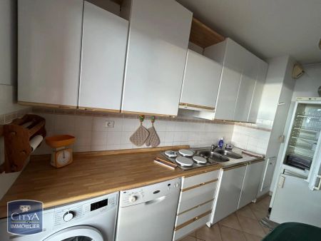 Appartement à louer 3 pièces 70.09m² - Photo 2
