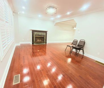 For Lease - 724 Sheppard Avenue Unit# (Main), Pickering, Ontario - Photo 1