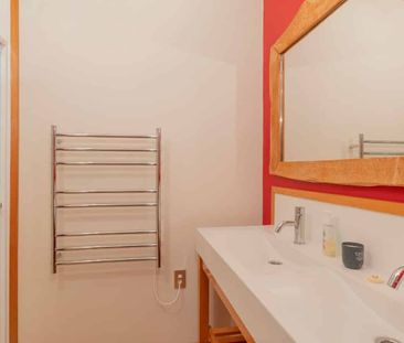 LITTLE BLUE BEACH HOUSE - Photo 5