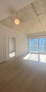 2 CH - 1 SDB - Montreal - $2,120 /mo - Photo 3