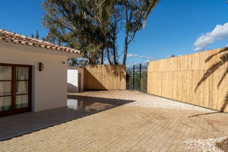 4 bedroom luxury Villa for rent in Marbella, Spain - Photo 4