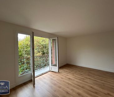 Location Appartement 2 pièces 50m² ST MAUR DES FOSSES 94100 - Photo 1