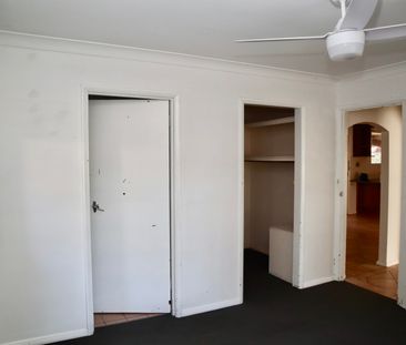 891 Pemberton St, West Albury NSW 2640 - House For Rent | Domain - Photo 6