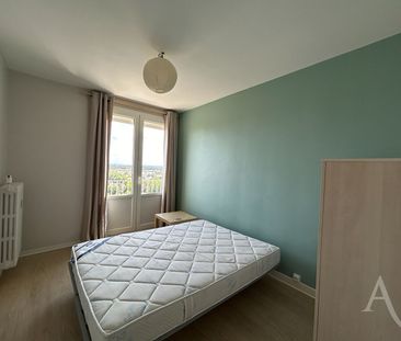 Location Appartement 3 pièces 75m² - Photo 3