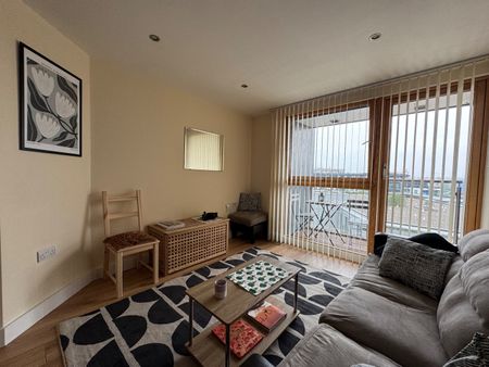 1 Bed Flat, The Boulevard, LS10 - Photo 2