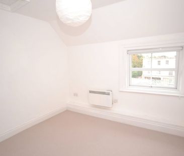 Station Road, Budleigh Salterton, Devon, EX9 - Photo 2