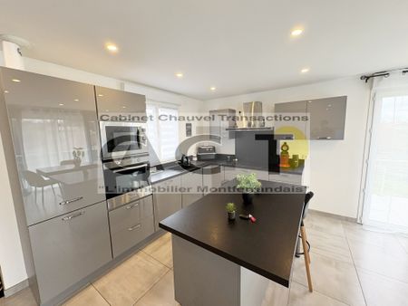 Location Maison 4 pièces 98m² LES MARTRES D ARTIERE 63430 - Photo 2