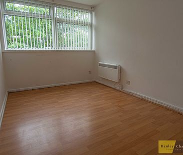 2 Bedroom Mid Terraced House For Rent - Photo 6