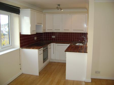 Studio to rent - Photo 3