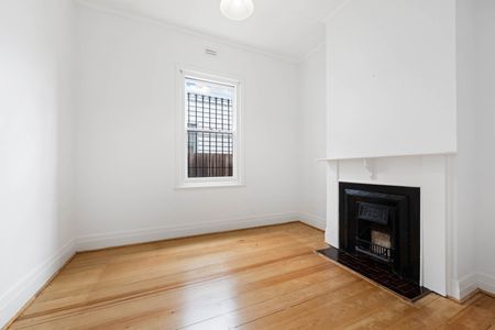 9 Wilson Street, Moonee Ponds VIC 3039 - Photo 2