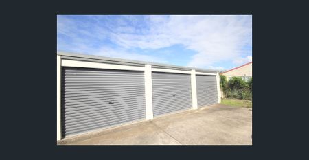 One Bedroom Unit in Prime Central Location - Photo 2