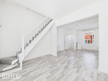 2 bedroom terraced house to rent - Photo 2