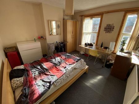 4 bedroom house to rent - Photo 4