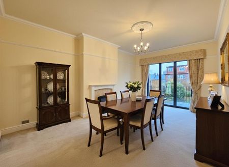 4 bedroom semi-detached house to rent - Photo 5