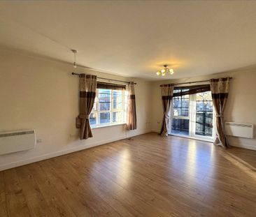 Vulcan House, Wallis Square, Farnborough, GU14 - Photo 2