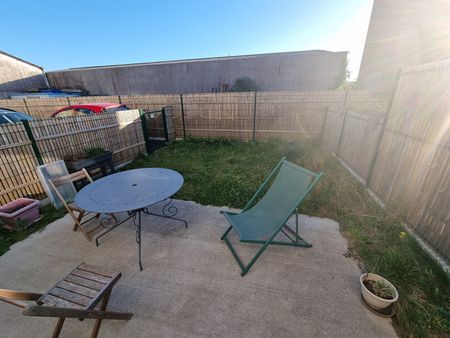 Location Maison 2 pièces 52m² - Photo 2