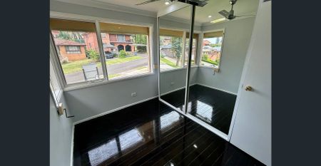 Spacious 4-Bedroom Family Home With Pool & Modern Upgrades! - Photo 4