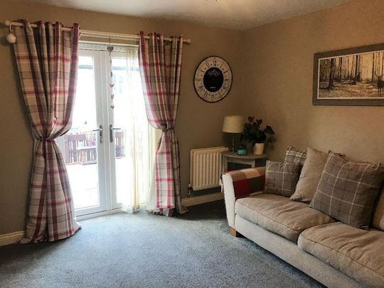 2 bedroom cottage to rent - Photo 1