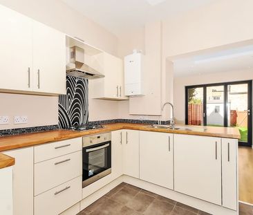 Arthur Road, Windsor, SL4 - Photo 2