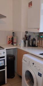 Double room available in West Hampstead - Photo 3