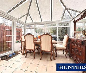 4 bedroom House To Let Total Size: 1407 SQ FT - Photo 4