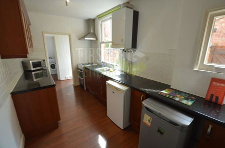 Thurlow Road, Clarendon Park, Leicester, LE2 - Photo 4