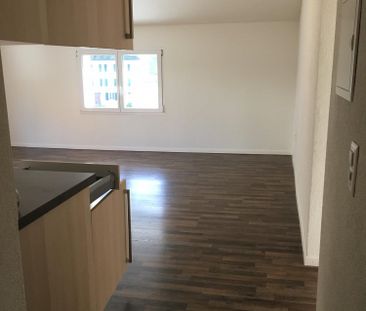 3.5 Zimmer, 80 m², 2. Stock - Foto 1