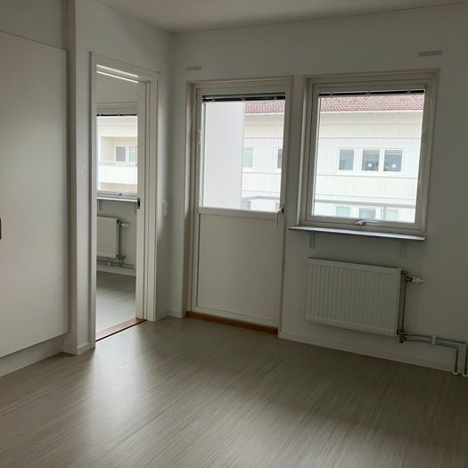 Lövsångargatan 10 - Photo 1