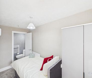 4 bedroom house of multiple occupation to rent - Photo 2