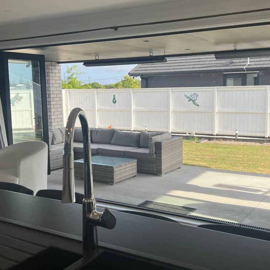 Four Bedrooms in Parkview - Photo 1