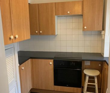 Room in a Shared Flat, Sherfield Gardens, SW15 - Photo 1