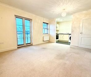 College Square, Westgate, CT8 8BW, Kent - Photo 3