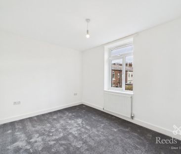 5 bedroom end of terrace house to rent - Photo 5