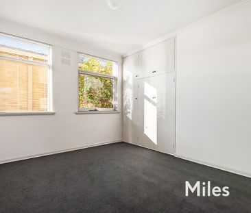 1/100 St Elmo Road, Ivanhoe - Photo 2