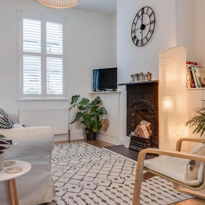 49 Victoria Road, Bangor, BT20 5ER - Photo 1