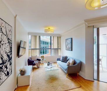 Sunny 1-Bedroom Apartment with New Carpet in Prime Waterloo Location - Photo 5