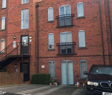 2 bedroom flat to rent - Photo 6