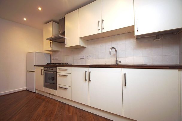2 bed Ground Floor Flat for rent - Photo 1