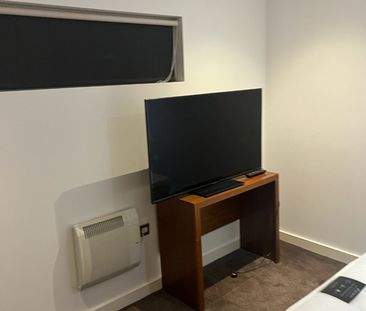 1 Bed Flat, Commercial St, M15 - Photo 6
