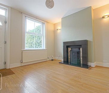 2 bedroom terraced house to rent - Photo 6