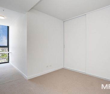 1303/40 Hall Street, Moonee Ponds - Photo 5