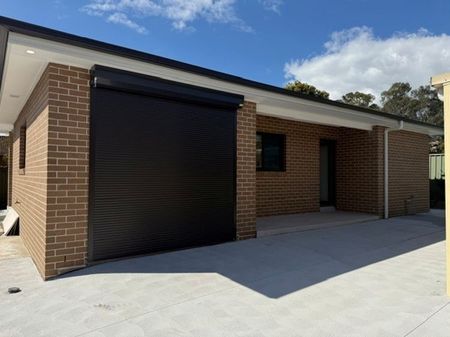 BRAND NEW MODERN 2-BEDROOM GRANNY FLAT !!! - Photo 5