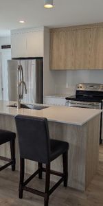 ** 1 MOIS GRATUIT ** GRAND 5½ LUXUEUX 2025 QUARTIER TRANQUILLE - Photo 4