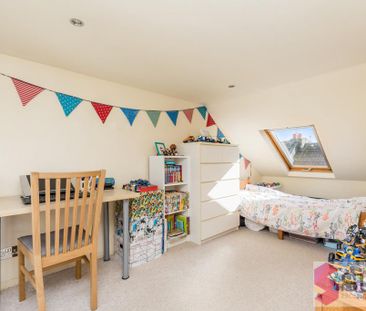 3 bedroom terraced house to rent - Photo 5