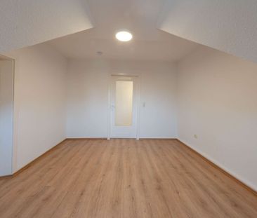 Erstbezug nach Ausbau – Moderne 2-Zimmer-Dachgeschosswohnung in Dor... - Foto 4