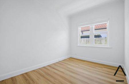 Newly Renovated Four-Bedroom Home + Self-Contained Teenage Retreat - Photo 4