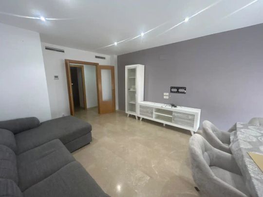 Sueca - Foto 1