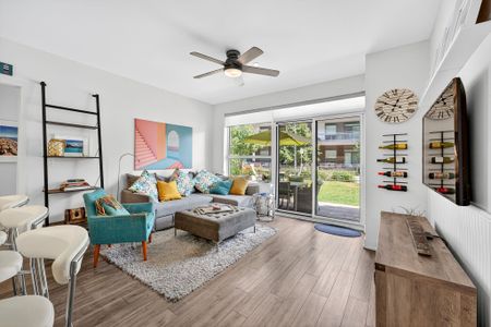 For Lease - 333 Sea Ray Avenue Unit# D120, Innisfil, Ontario - Photo 2