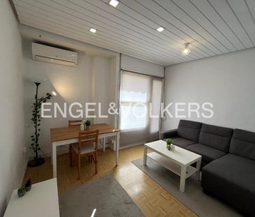 Piso de alquiler en Carrer de Ciril Amorós, El Pla del Remei - Photo 3