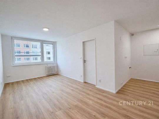 Pronájem bytu 2+kk 47 m2 - Fotografie 1